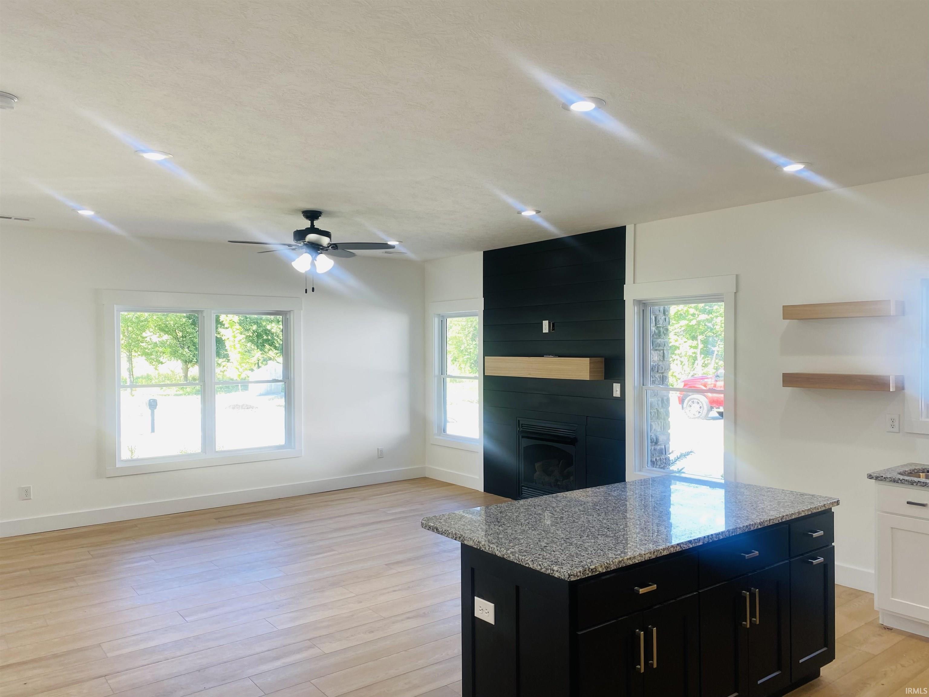 3924 Ashbrook Lane Bloomington, IN 47404 - Photo 3 of 19