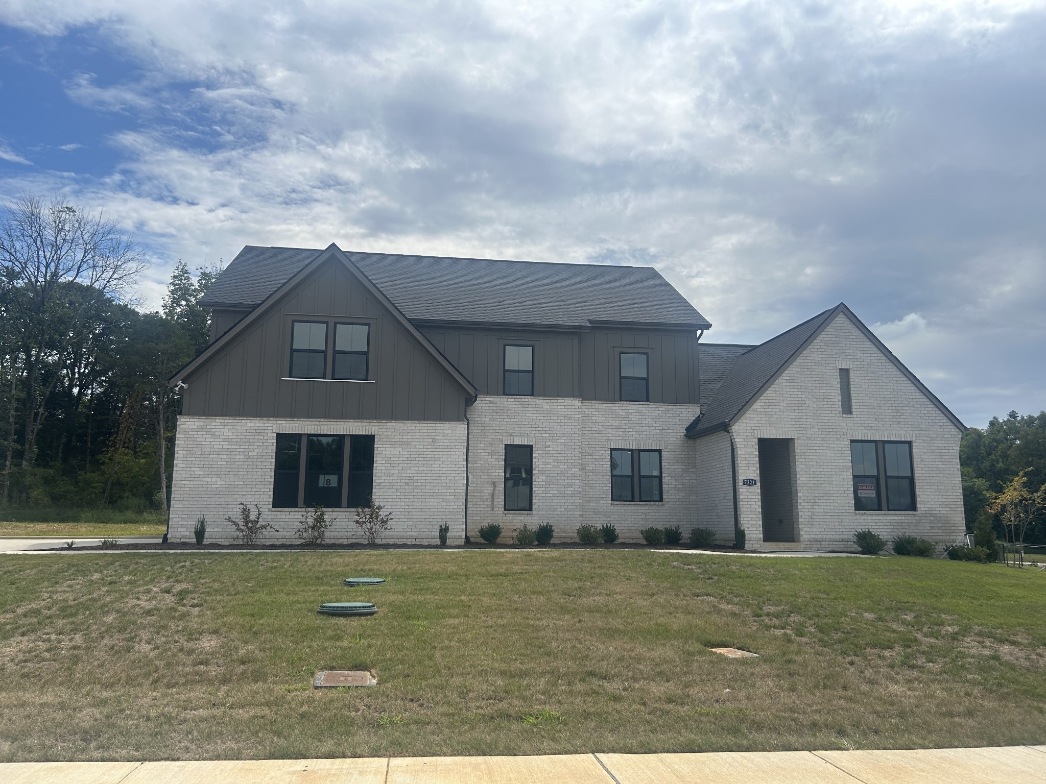 7321 Winners Road Murfreesboro, TN 37129 - Photo 1 of 41 a front view of house with yard