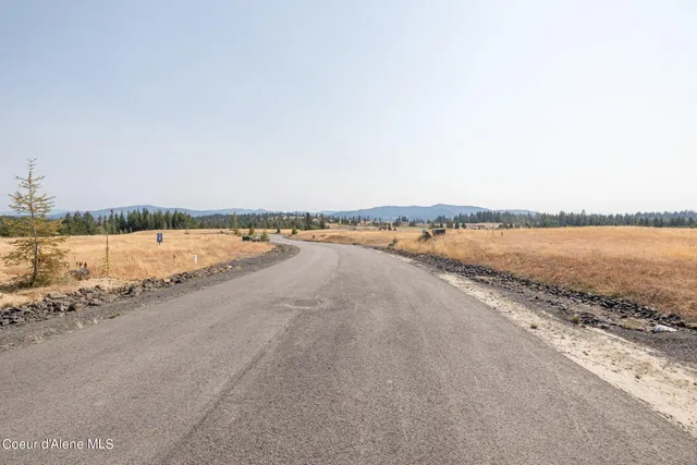 $690,000 | 6223 West Dashwood Way, Coeur D'Alene, ID 83814