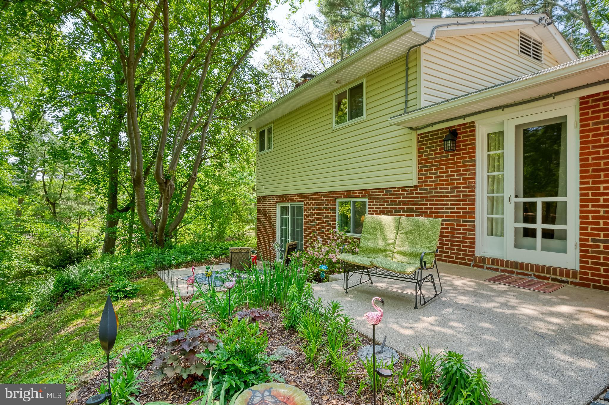 3911 Longmoor Circle Phoenix, MD 21131 - Photo 40 of 64 Patio off dining room