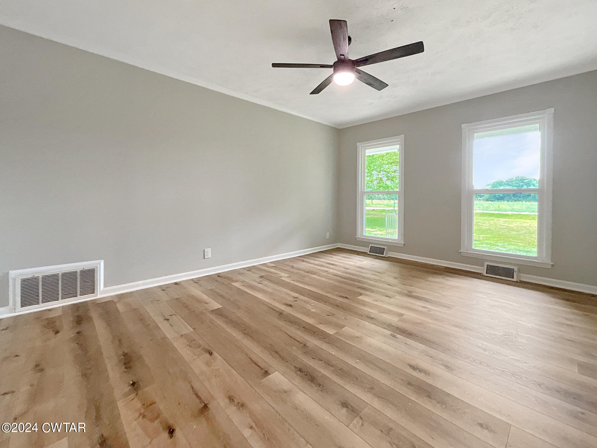 1900 Morgan Road Dyersburg, TN 38024 - Photo 14 of 29 down-net_http20240906-144-lujjrj