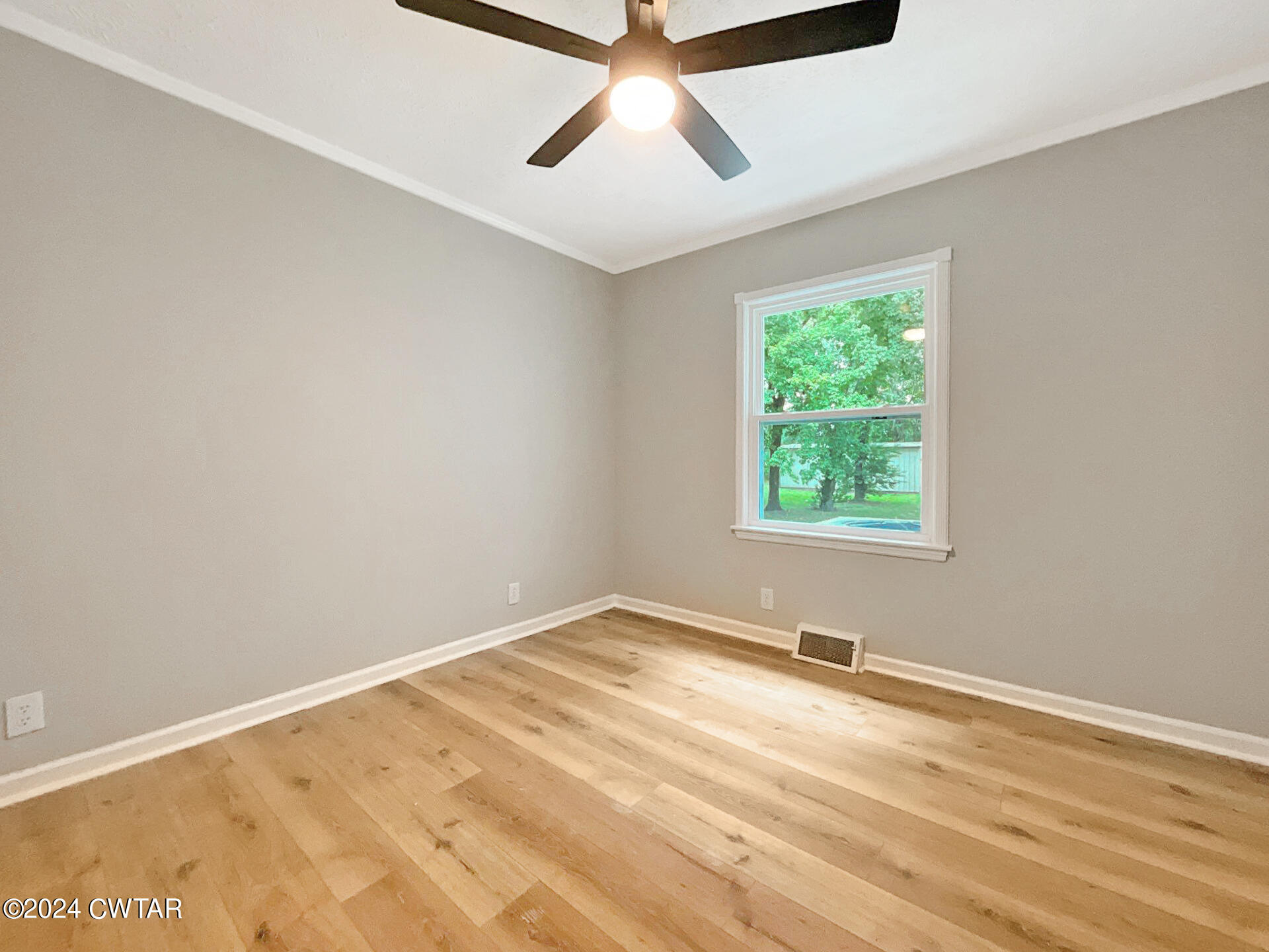 1900 Morgan Road Dyersburg, TN 38024 - Photo 18 of 29 down-net_http20240906-121-amnecv