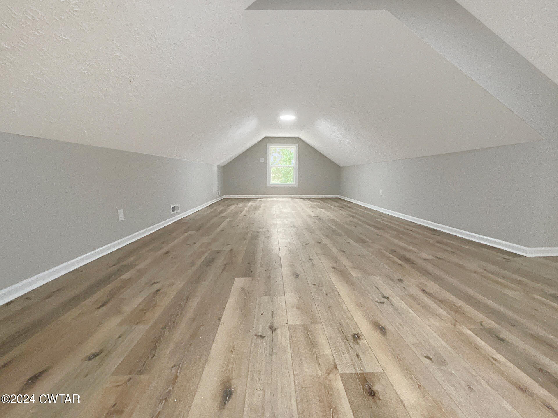 1900 Morgan Road Dyersburg, TN 38024 - Photo 24 of 29 down-net_http20240906-70-mviv6u
