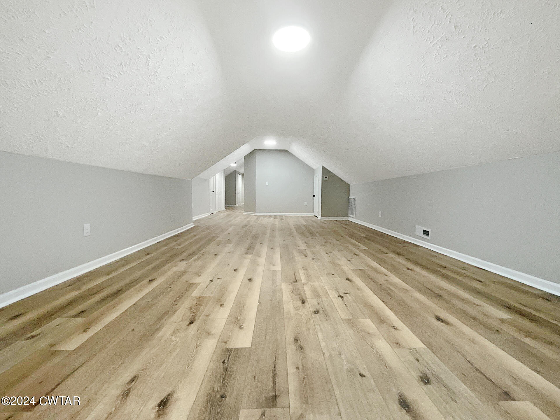 1900 Morgan Road Dyersburg, TN 38024 - Photo 25 of 29 down-net_http20240906-66-4jqd1r