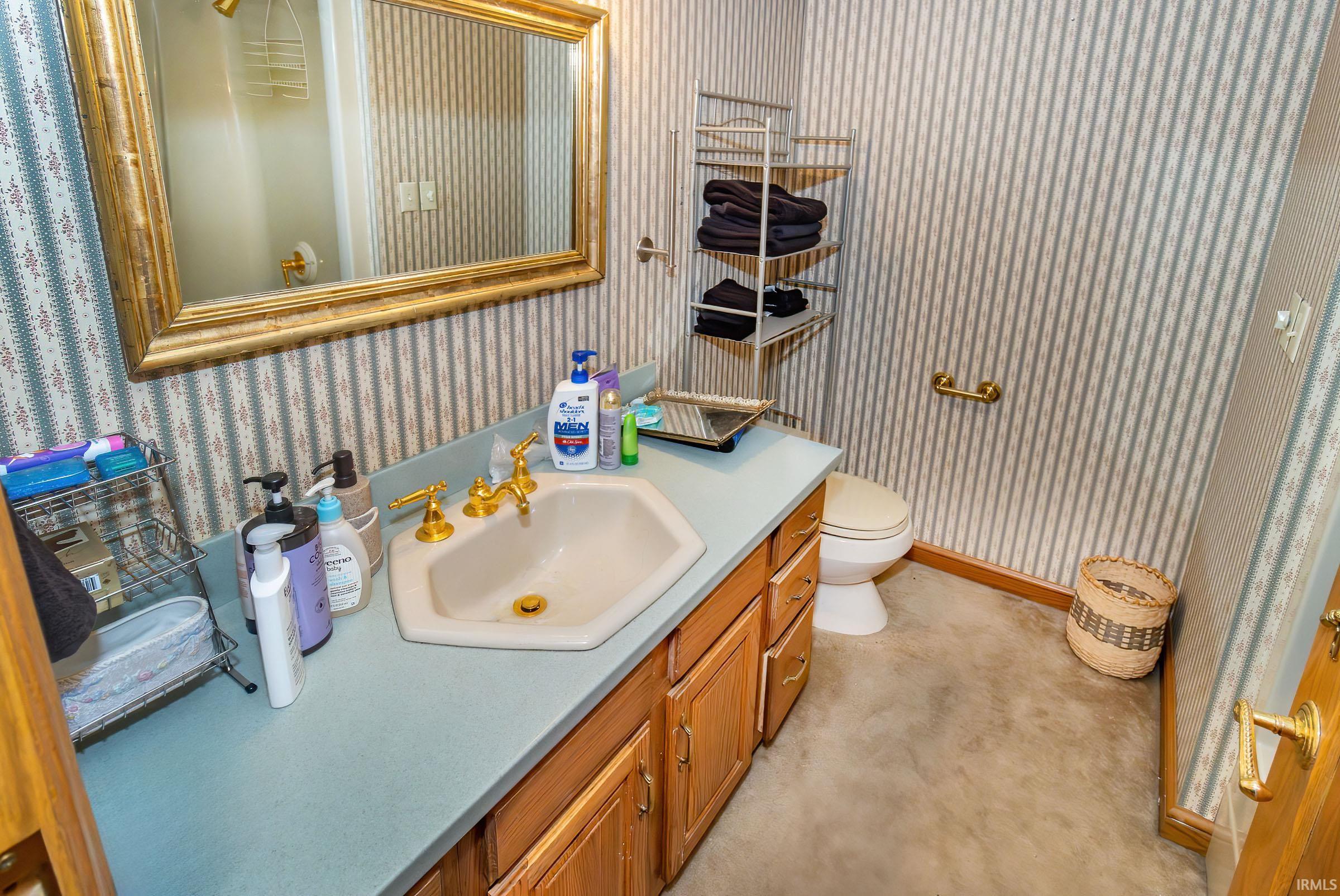 2119 Wheeler Road Vincennes, IN 47591 - Photo 16 of 35 Gallery Image 16