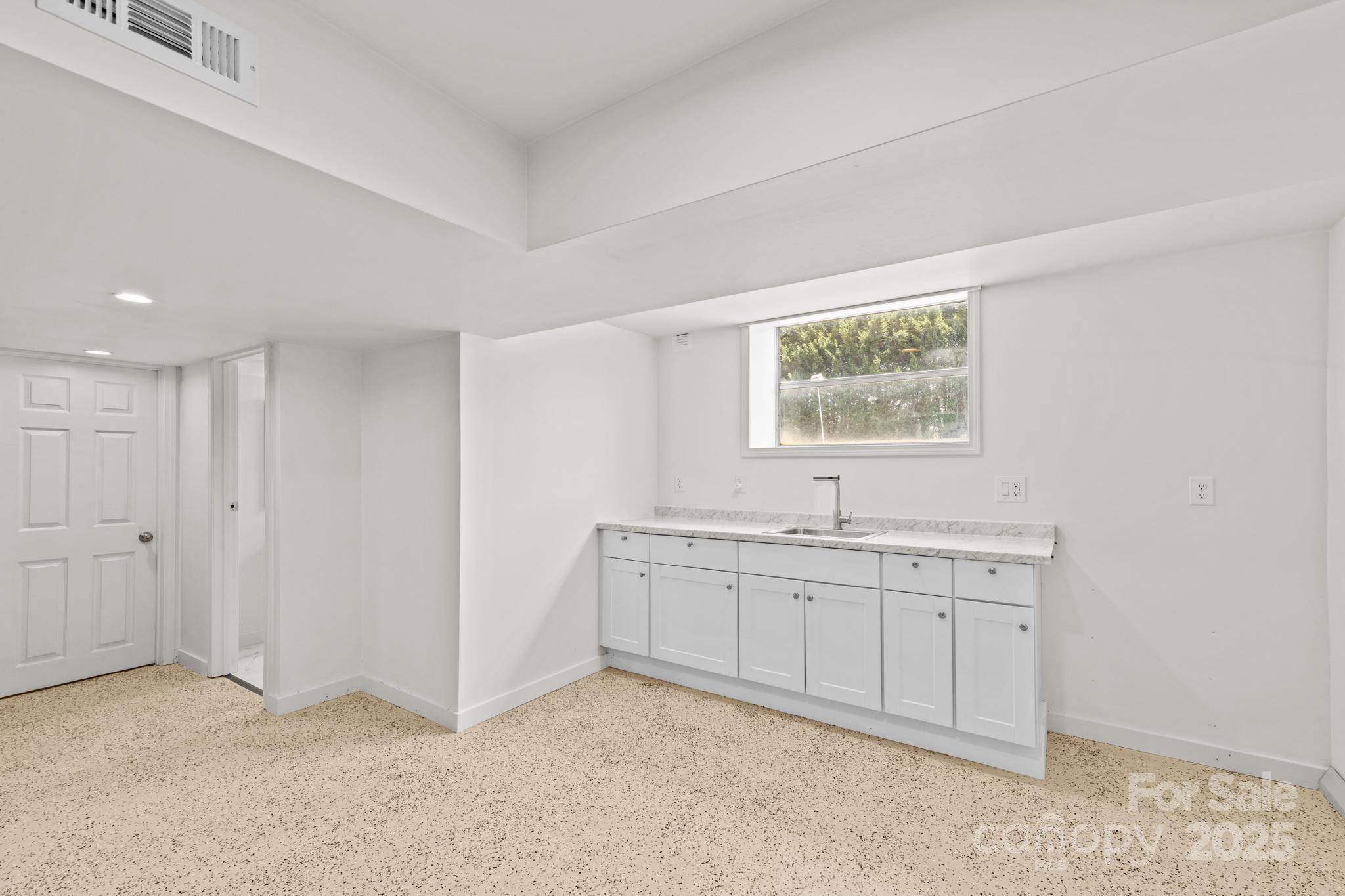 306 2nd Ave Place Northeast Conover, NC 28613 - Photo 23 of 30