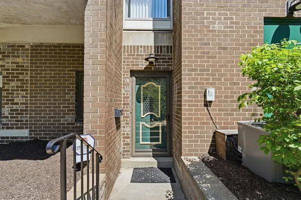 $169,000 | 4007 Charlemagne Circle, Pittsburgh, PA 15237