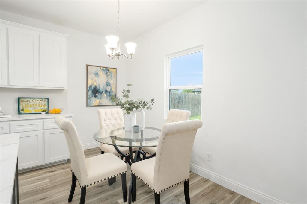 228 Windjammer Road Gun Barrel City, TX 75156 - Photo 10 of 19 a dining room with furniture and window