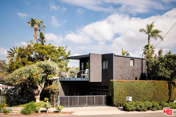 $4,995,000 | 295 Mabery Road, Santa Monica, CA 90402