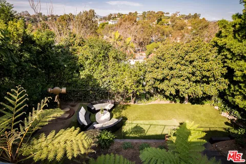 $4,995,000 | 295 Mabery Road, Santa Monica, CA 90402