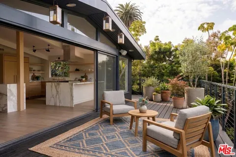 $4,995,000 | 295 Mabery Road, Santa Monica, CA 90402