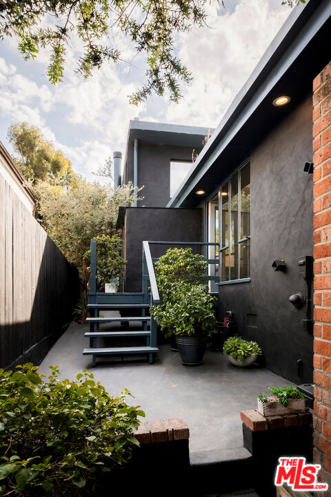 295 Mabery Road Santa Monica, CA 90402 - Photo 39 of 44