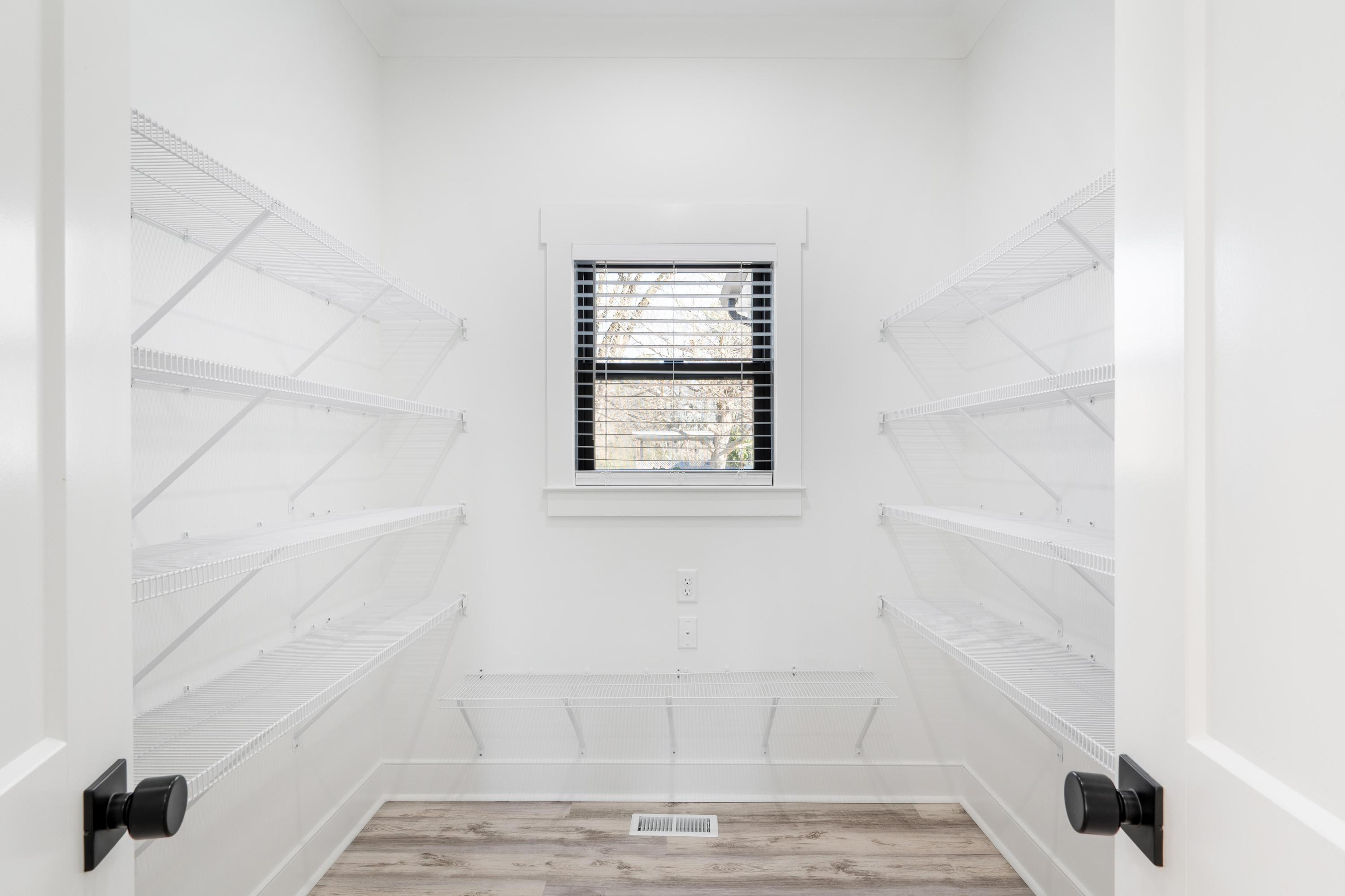 3406 Roberts Road Chattanooga, TN 37416 - Photo 13 of 43 2026_01_January_3406_Roberts_Rd_0029