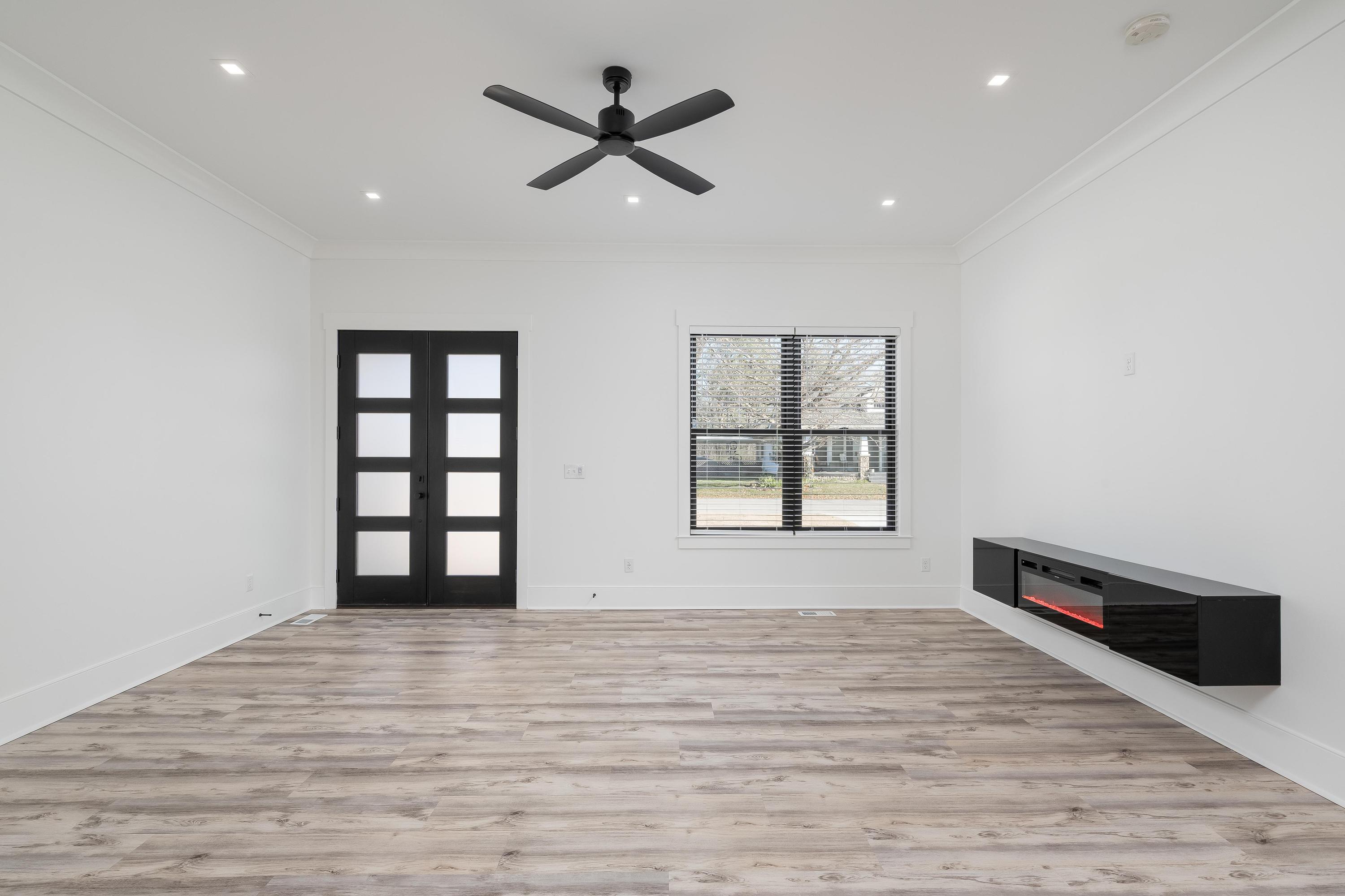 3406 Roberts Road Chattanooga, TN 37416 - Photo 5 of 43 2026_01_January_3406_Roberts_Rd_0014