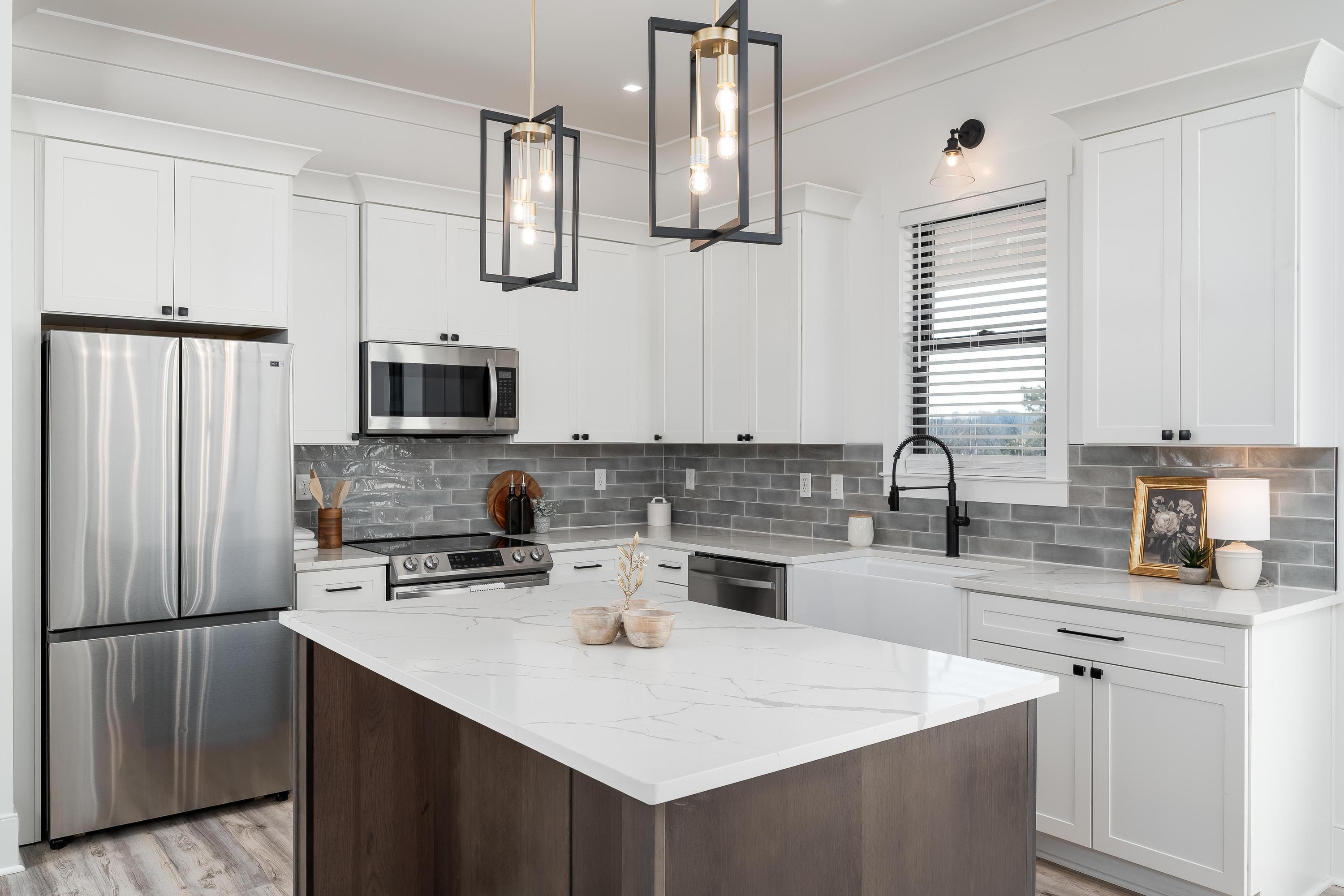 3406 Roberts Road Chattanooga, TN 37416 - Photo 9 of 43 2026_01_January_3406_Roberts_Rd_0020