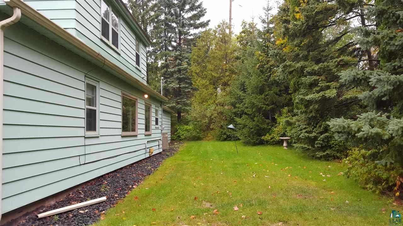 322 Ridgewood Road Duluth, MN 55804 - Photo 3 of 24 Gallery Image 3
