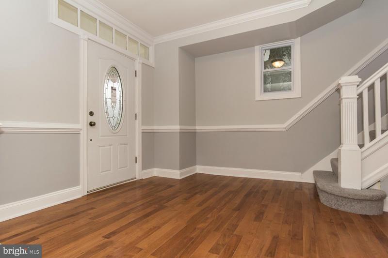 223 Mallow Hill Road Baltimore, MD 21229 - Photo 7 of 30 Interior (General)