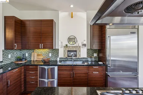 $1,295,000 | 46 Carisbrook Lane, Oakland, CA 94611