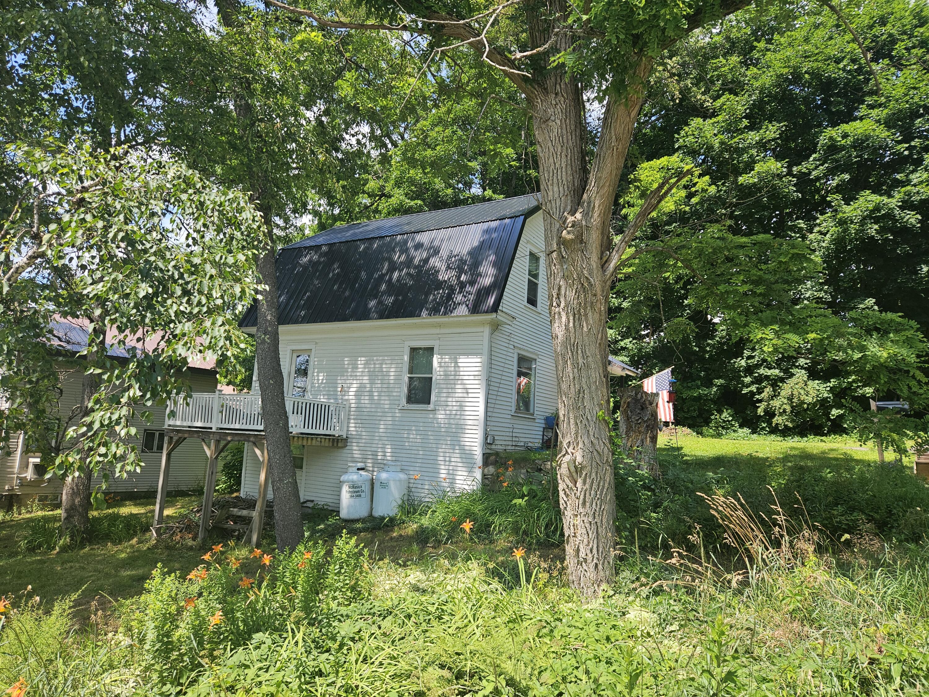 15 Water Street Milo, ME 04463 - Photo 4 of 23 3b6e4b78-ee54-403f-af7a-ca07b6e3a40c-1_a
