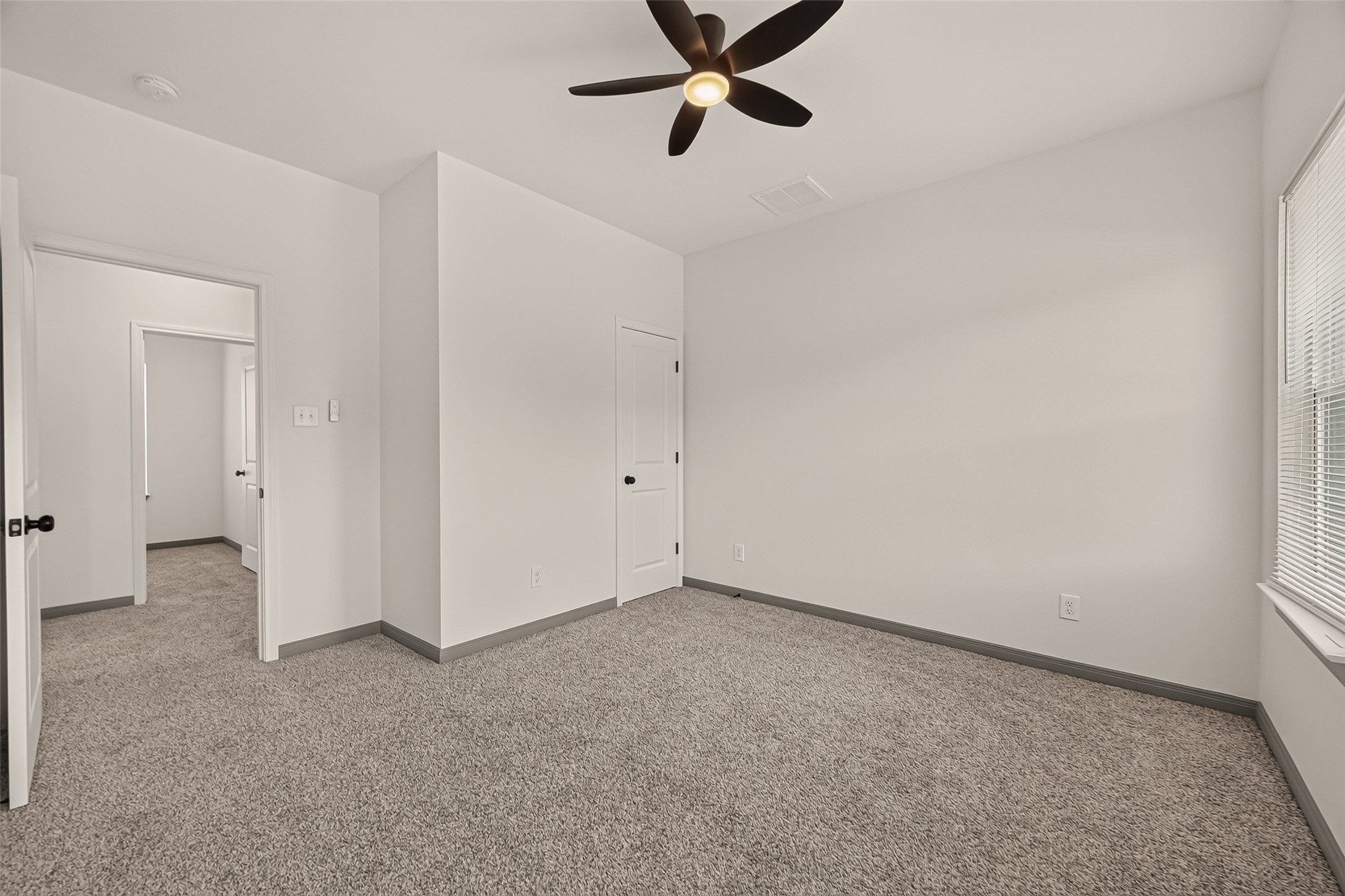 8306 Tidwell Road, Unit B Houston, TX 77028 - Photo 18 of 24