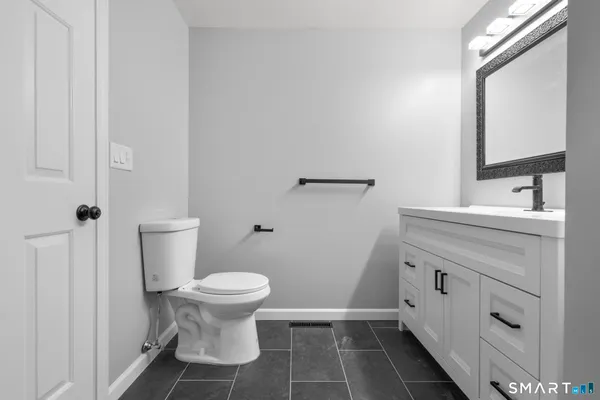 $734,900 | 174 Concord Drive, Madison, CT 06443