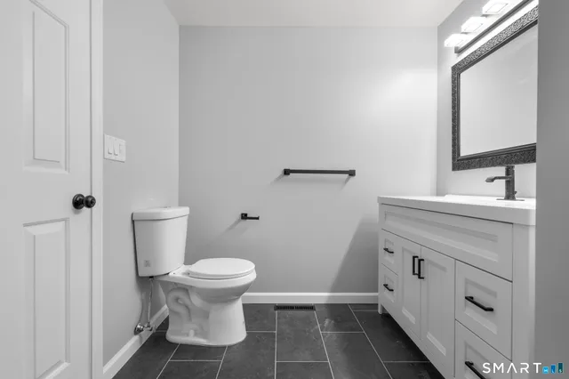 $734,900 | 174 Concord Drive, Madison, CT 06443