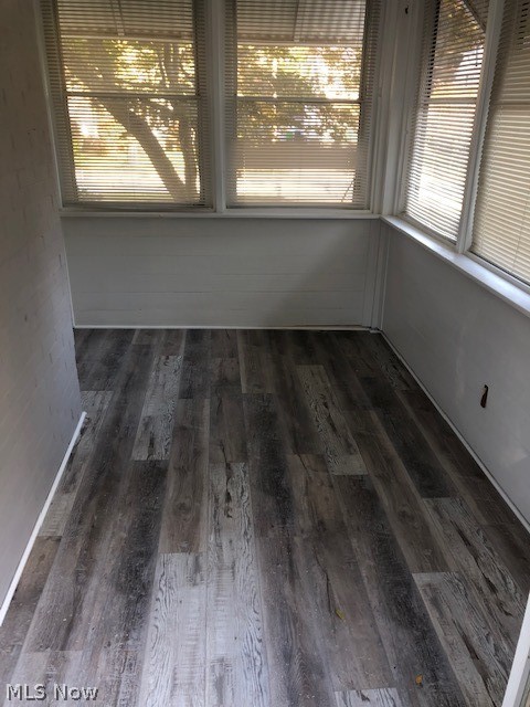 4546 Telhurst Road Cleveland, OH 44121 - Photo 25 of 28