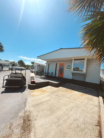 $2,200 | 209 Squid Lane, Panama City Beach, FL 32408