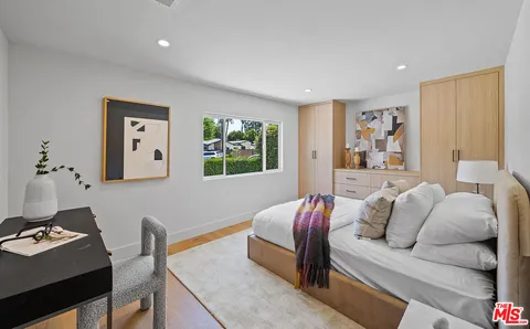 $2,095,000 | 5157 Woodley Avenue, Encino, CA 91436