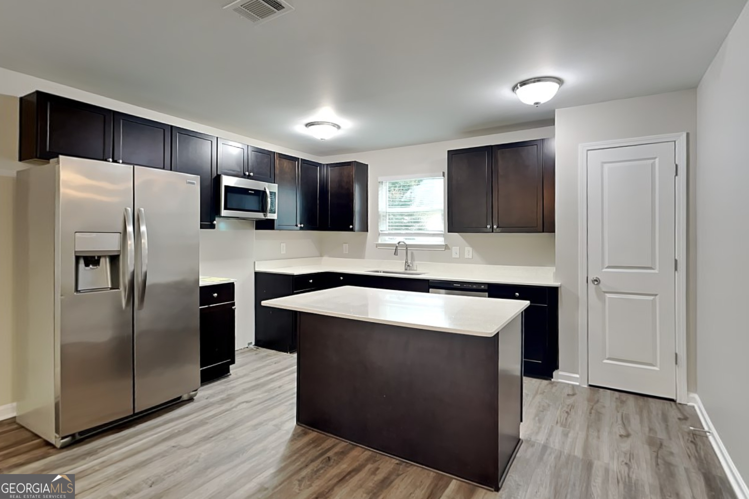 20 Daniel Lane Covington, GA 30014 - Photo 2 of 22