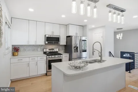 $472,000 | 1809 Jarvis Avenue, Oxon Hill, MD 20745