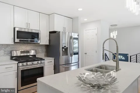 $472,000 | 1809 Jarvis Avenue, Oxon Hill, MD 20745