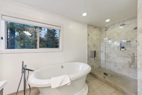 $2,395,000 | 11114 Mougle Lane, Truckee, CA 96161
