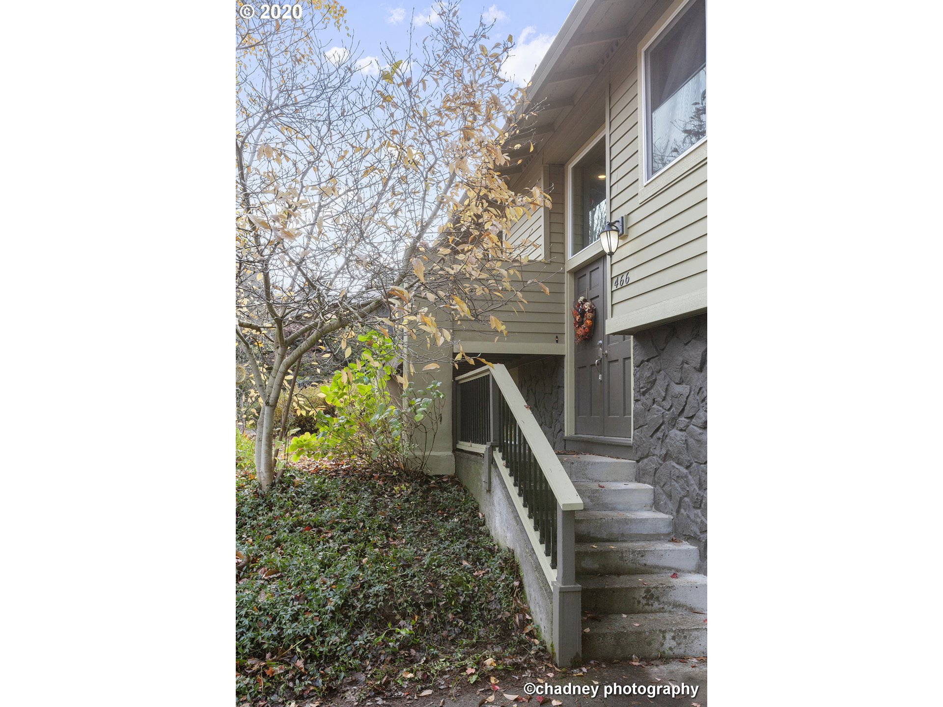 466 Southwest 6th Street Gresham, OR 97080 - Photo 5 of 32 Gallery Image 5