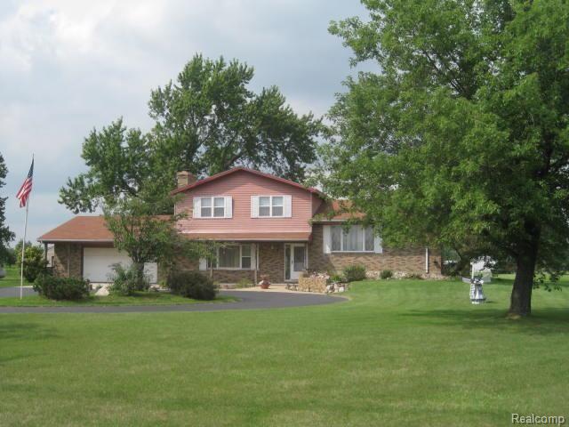 1919 East Sigler Road Carleton, MI 48117 - Photo 1 of 16 1919 Sigler Rd