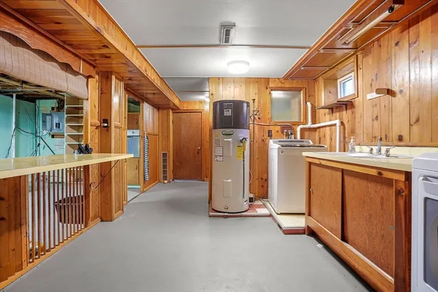 $689,000 | 12 Klasson Lane, Weymouth, MA 02188