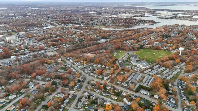 $689,000 | 12 Klasson Lane, Weymouth, MA 02188