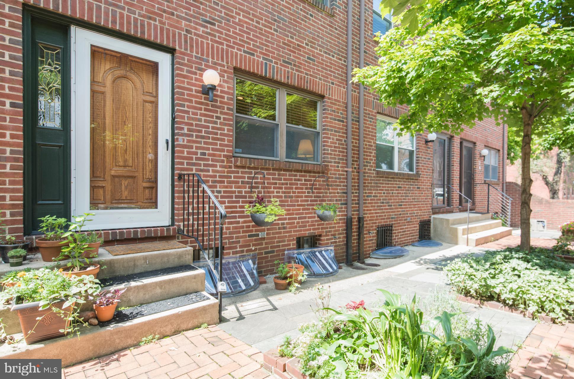 524 Lombard Street, Unit C Philadelphia, PA 19147 - Photo 1 of 47