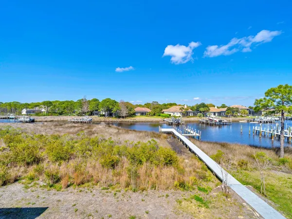 $18,000 | 330 Kelly Plantation Drive, Destin, FL 32541