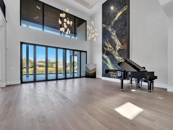 $18,000 | 330 Kelly Plantation Drive, Destin, FL 32541