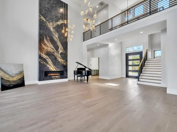 $18,000 | 330 Kelly Plantation Drive, Destin, FL 32541