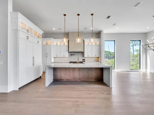 $18,000 | 330 Kelly Plantation Drive, Destin, FL 32541