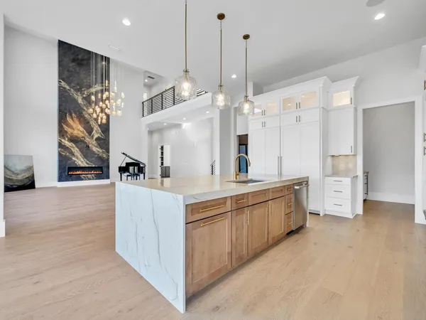 $18,000 | 330 Kelly Plantation Drive, Destin, FL 32541