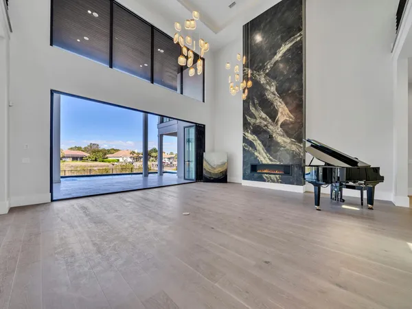 $18,000 | 330 Kelly Plantation Drive, Destin, FL 32541