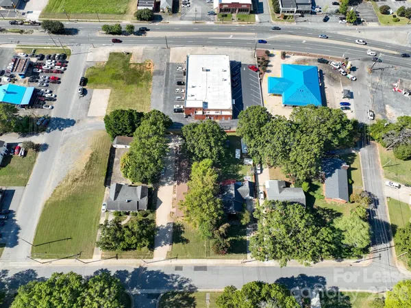 $1,000 | 745 Arbor Street Northeast, Unit 3, Concord, NC 28025