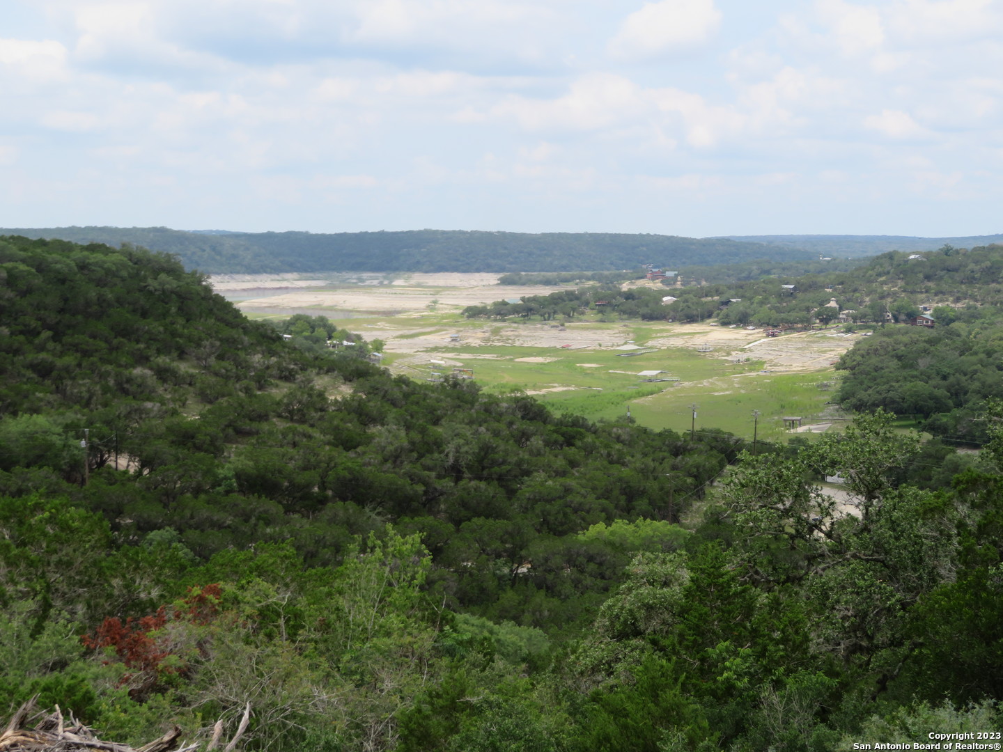 0 Hilltop Loop Lakehills, TX 78063 - Photo 21 of 32 a view of an ocean