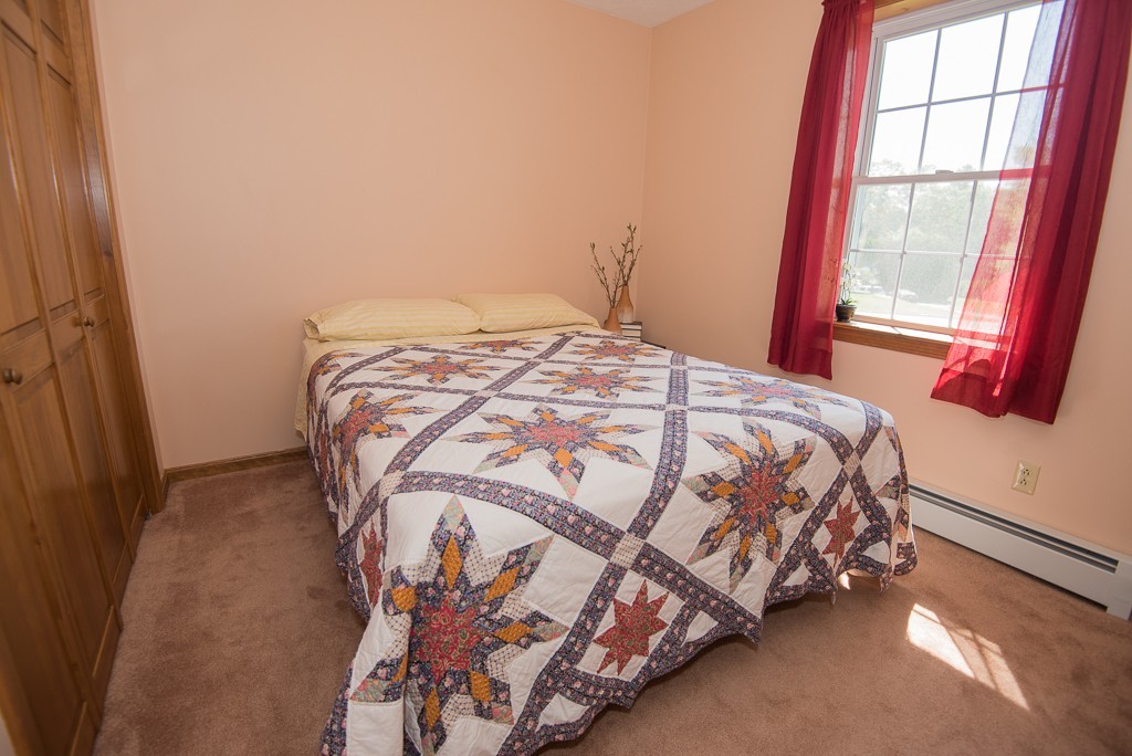 20 Larnerd Hill Road Charlton, MA 01507 - Photo 11 of 30 Gallery Image 11