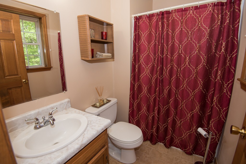 20 Larnerd Hill Road Charlton, MA 01507 - Photo 16 of 30 Gallery Image 16