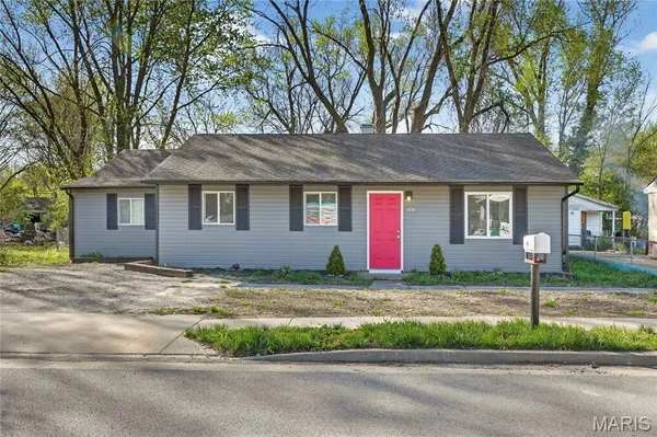 $110,000 | 2412 Mousette Lane, Cahokia, IL 62206
