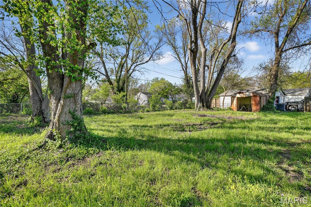 2412 Mousette Lane Cahokia, IL 62206 - Photo 19 of 21